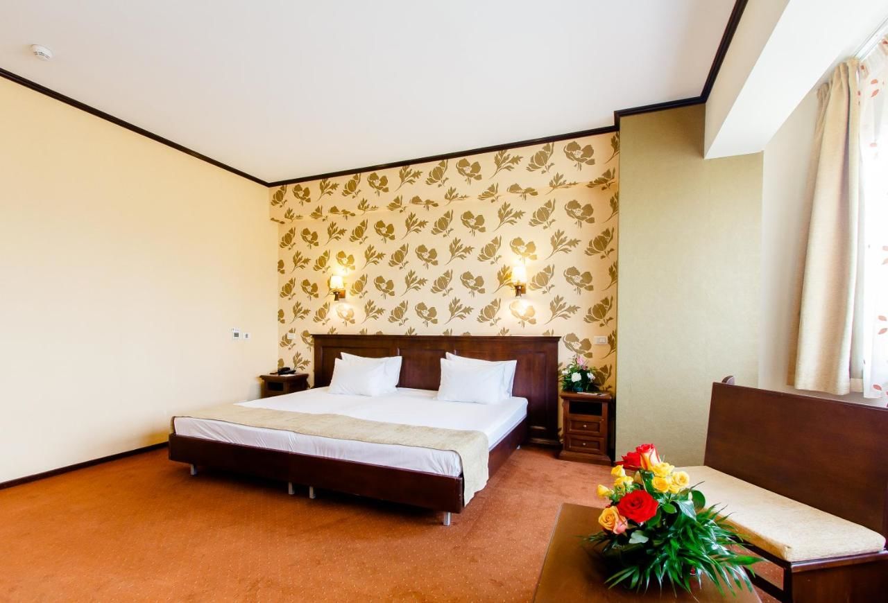 Отель International Bucharest City Centre Hotel Бухарест-14