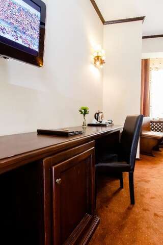 Отель International Bucharest City Centre Hotel Бухарест Стандартный двухместный номер с 1 кроватью-11