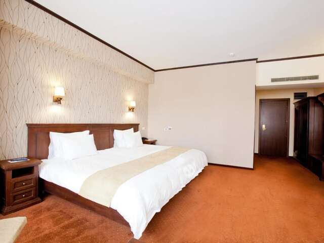 Отель International Bucharest City Centre Hotel Бухарест-4