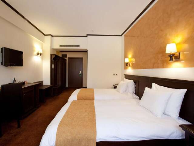 Отель International Bucharest City Centre Hotel Бухарест-26