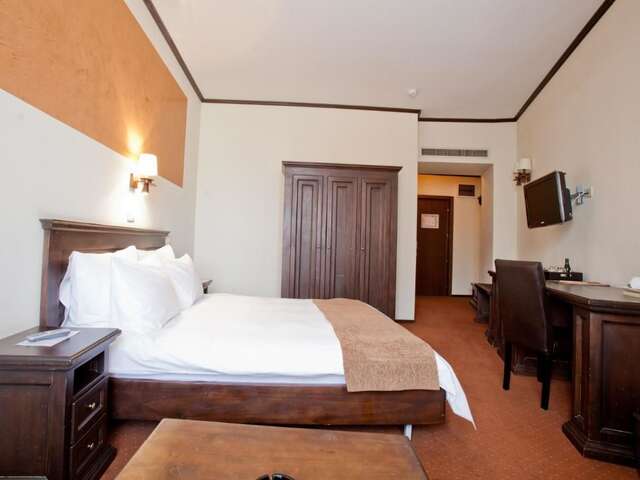 Отель International Bucharest City Centre Hotel Бухарест-28